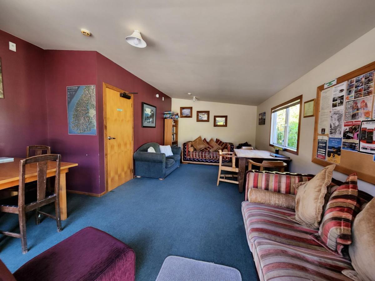 Possum Lodge Manapouri Exterior foto