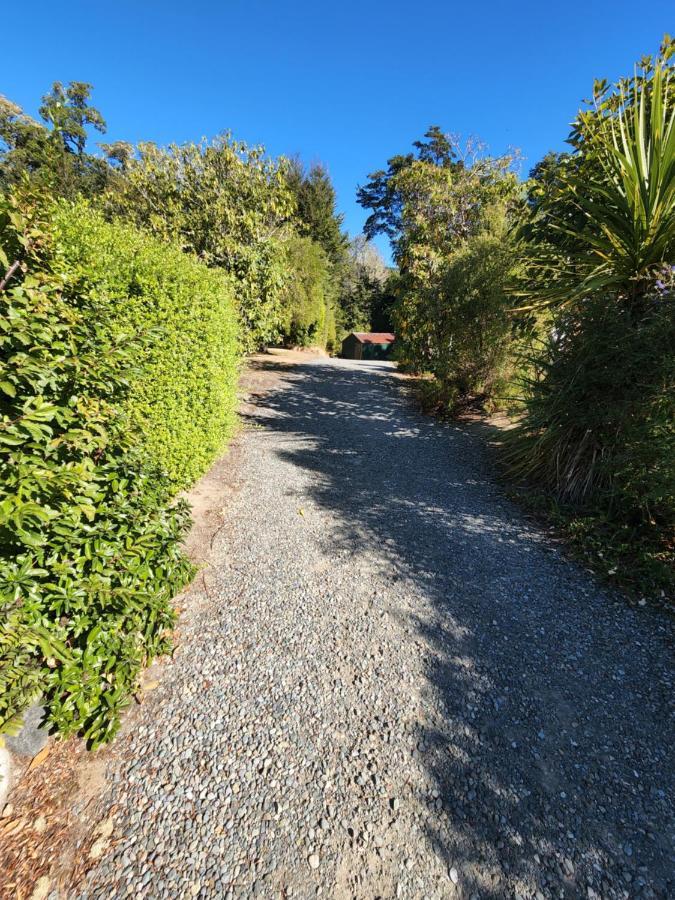 Possum Lodge Manapouri Exterior foto